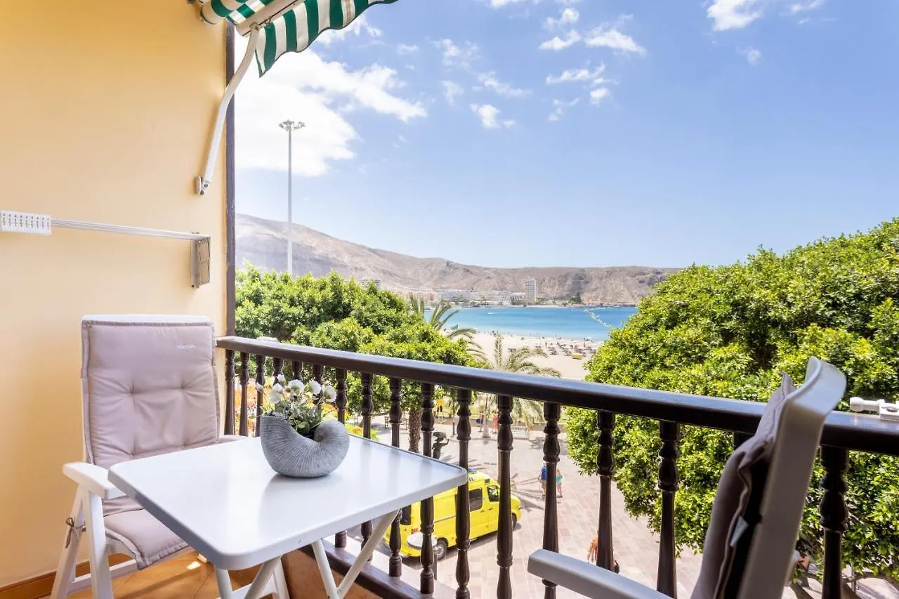 Seafront Studio With Beach View In The Center Of Los Cristianos Los Cristianos (Tenerife)